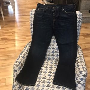 SOLD! Men’s Abercrombie & Fitch Bootcut Jeans